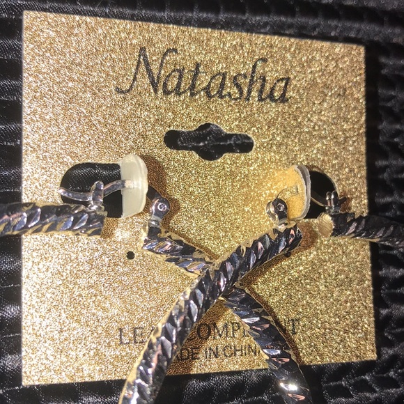 🆕Natasha Silver Tone Hoops - Picture 5 of 11